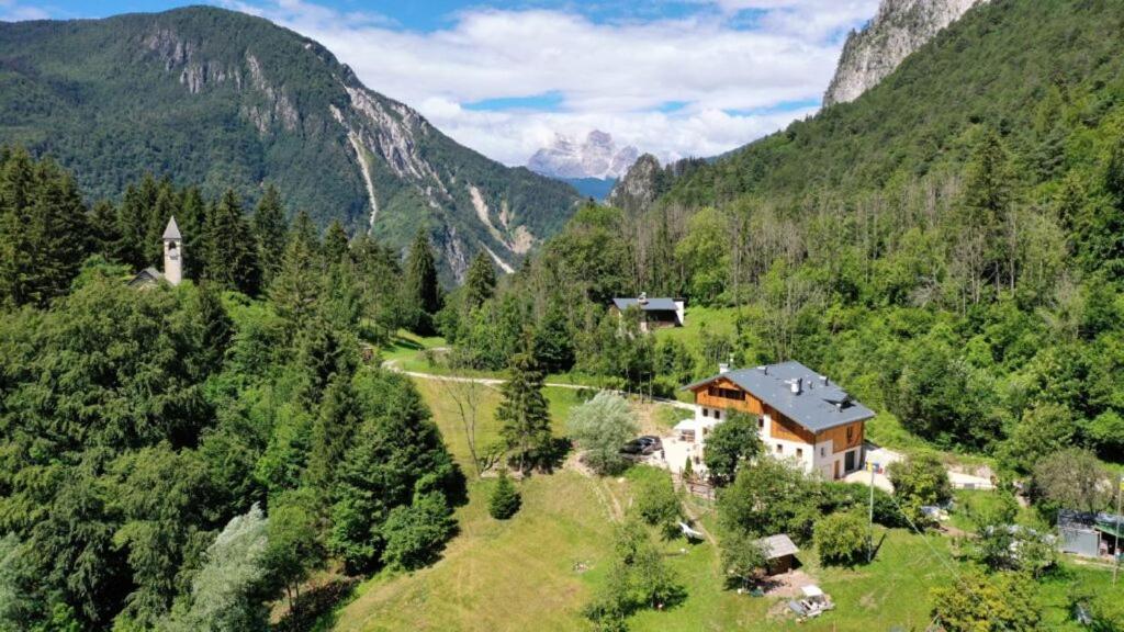 Agriturismo Borgo Damos Villa Valle di Cadore Bagian luar foto